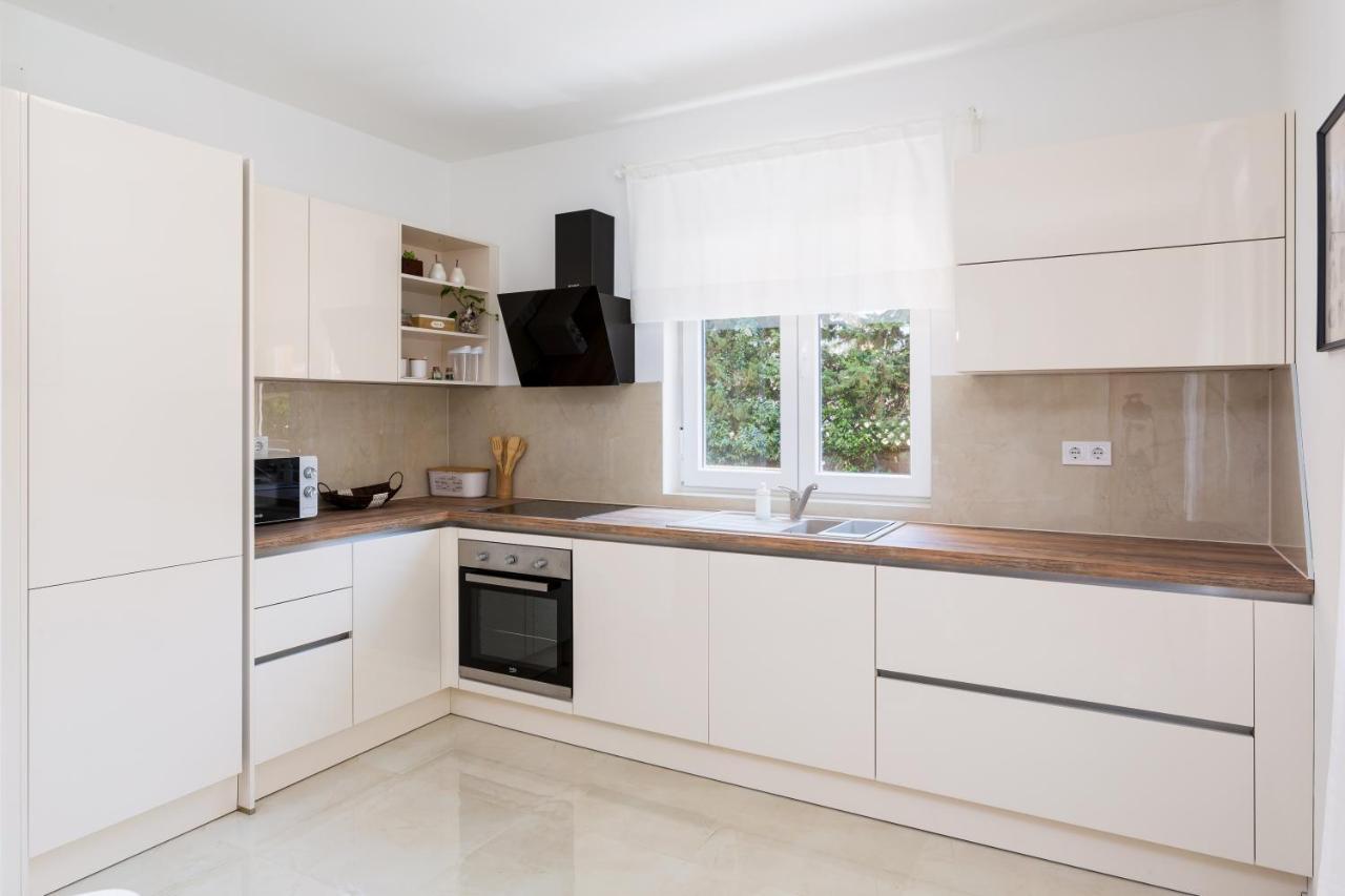 Sasa Apartment เมดูลิน ภายนอก รูปภาพ