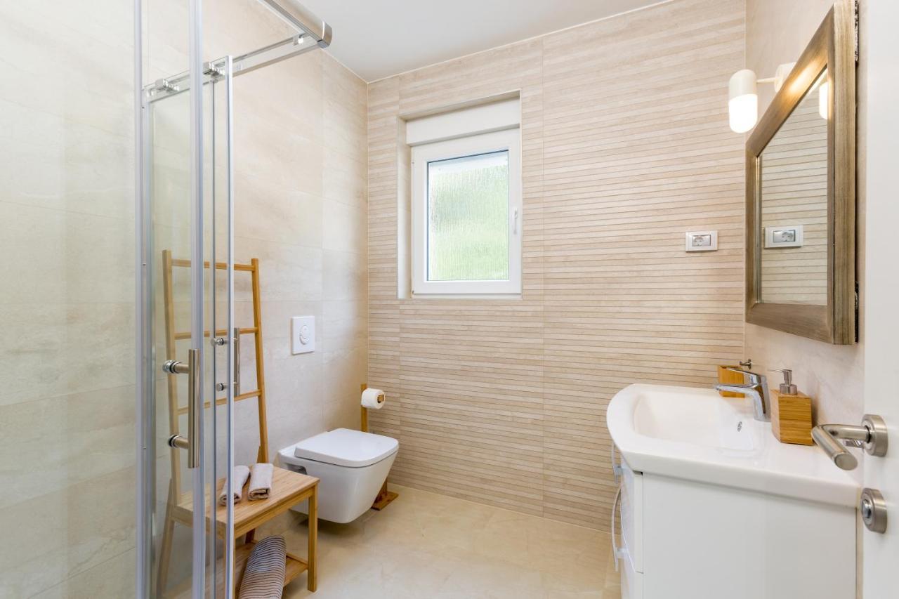 Sasa Apartment เมดูลิน ภายนอก รูปภาพ