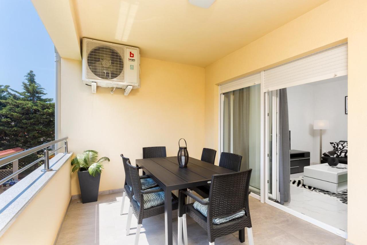 Sasa Apartment เมดูลิน ภายนอก รูปภาพ