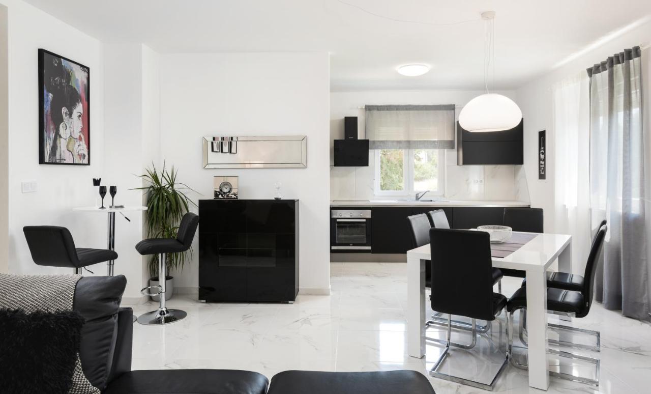 Sasa Apartment เมดูลิน ภายนอก รูปภาพ